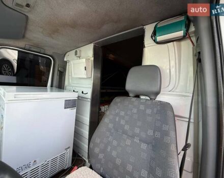 Черный Мерседес Sprinter, объемом двигателя 2.15 л и пробегом 320 тыс. км за 23000 $, фото 23 на Automoto.ua