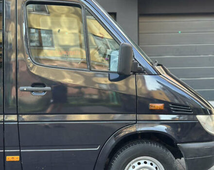 Черный Мерседес Sprinter, объемом двигателя 2.69 л и пробегом 296 тыс. км за 12950 $, фото 62 на Automoto.ua