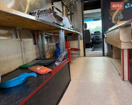 Черный Мерседес Sprinter, объемом двигателя 2.15 л и пробегом 320 тыс. км за 23000 $, фото 53 на Automoto.ua