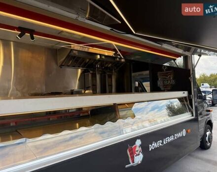 Черный Мерседес Sprinter, объемом двигателя 2.15 л и пробегом 320 тыс. км за 23000 $, фото 54 на Automoto.ua