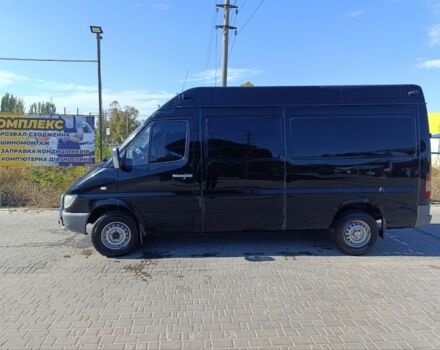 Черный Мерседес Sprinter, объемом двигателя 2.2 л и пробегом 280 тыс. км за 6000 $, фото 2 на Automoto.ua