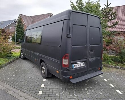 Черный Мерседес Sprinter, объемом двигателя 2.2 л и пробегом 770 тыс. км за 8000 $, фото 7 на Automoto.ua