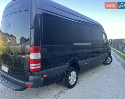 Черный Мерседес Sprinter, объемом двигателя 2.99 л и пробегом 700 тыс. км за 19800 $, фото 5 на Automoto.ua
