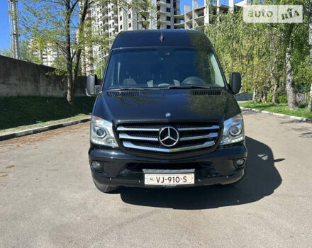 Черный Мерседес Sprinter, объемом двигателя 0 л и пробегом 273 тыс. км за 21800 $, фото 2 на Automoto.ua