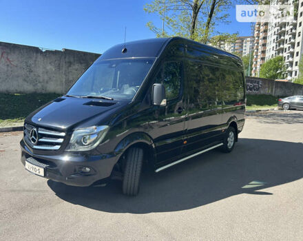 Черный Мерседес Sprinter, объемом двигателя 0 л и пробегом 273 тыс. км за 21800 $, фото 8 на Automoto.ua