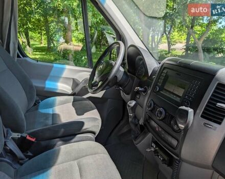 Черный Мерседес Sprinter, объемом двигателя 3 л и пробегом 640 тыс. км за 23999 $, фото 43 на Automoto.ua