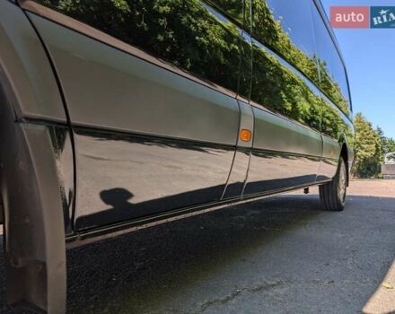 Черный Мерседес Sprinter, объемом двигателя 3 л и пробегом 640 тыс. км за 23999 $, фото 25 на Automoto.ua