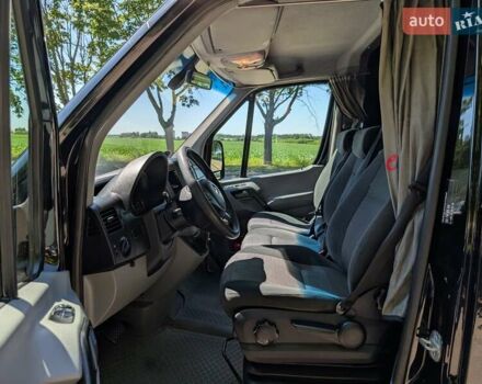 Черный Мерседес Sprinter, объемом двигателя 3 л и пробегом 640 тыс. км за 23999 $, фото 31 на Automoto.ua