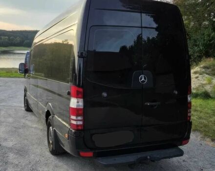 Черный Мерседес Sprinter, объемом двигателя 3 л и пробегом 77 тыс. км за 11000 $, фото 2 на Automoto.ua