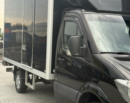 Черный Мерседес Sprinter, объемом двигателя 0 л и пробегом 287 тыс. км за 23500 $, фото 1 на Automoto.ua
