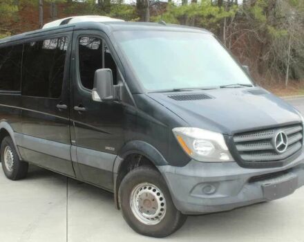 Черный Мерседес Sprinter, объемом двигателя 2 л и пробегом 120 тыс. км за 9000 $, фото 2 на Automoto.ua