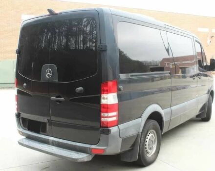 Черный Мерседес Sprinter, объемом двигателя 2 л и пробегом 120 тыс. км за 9000 $, фото 5 на Automoto.ua