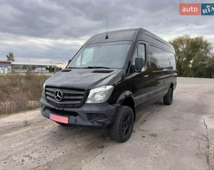Черный Мерседес Sprinter, объемом двигателя 30 л и пробегом 194 тыс. км за 37300 $, фото 1 на Automoto.ua