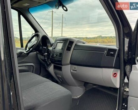Черный Мерседес Sprinter, объемом двигателя 30 л и пробегом 194 тыс. км за 37300 $, фото 13 на Automoto.ua