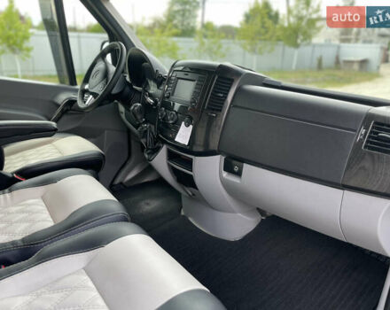 Чорний Мерседес Sprinter, об'ємом двигуна 2.2 л та пробігом 480 тис. км за 29200 $, фото 31 на Automoto.ua