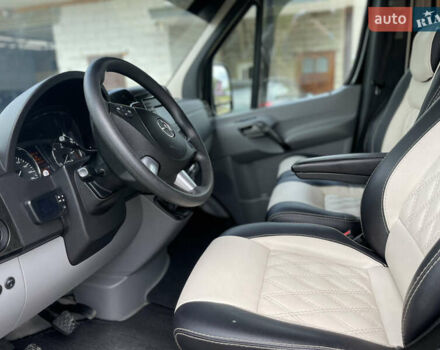 Чорний Мерседес Sprinter, об'ємом двигуна 2.2 л та пробігом 480 тис. км за 29200 $, фото 32 на Automoto.ua