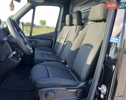 Черный Мерседес Sprinter, объемом двигателя 0 л и пробегом 370 тыс. км за 25800 $, фото 19 на Automoto.ua