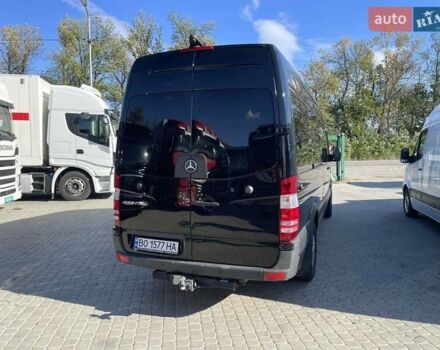 Черный Мерседес Sprinter, объемом двигателя 3 л и пробегом 350 тыс. км за 39900 $, фото 5 на Automoto.ua