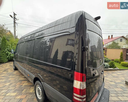 Черный Мерседес Sprinter, объемом двигателя 2.2 л и пробегом 337 тыс. км за 24900 $, фото 27 на Automoto.ua