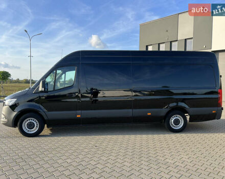 Черный Мерседес Sprinter, объемом двигателя 0 л и пробегом 370 тыс. км за 25800 $, фото 1 на Automoto.ua