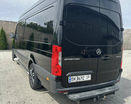 Черный Мерседес Sprinter, объемом двигателя 3 л и пробегом 202 тыс. км за 44600 $, фото 5 на Automoto.ua