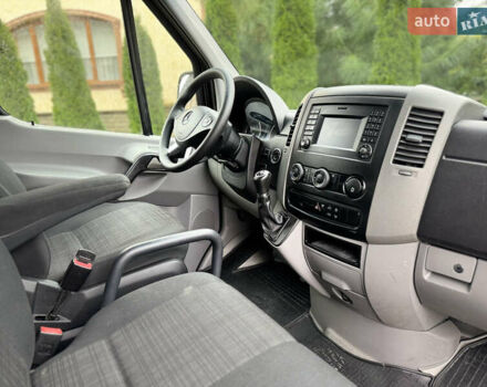 Черный Мерседес Sprinter, объемом двигателя 2.2 л и пробегом 337 тыс. км за 24900 $, фото 58 на Automoto.ua