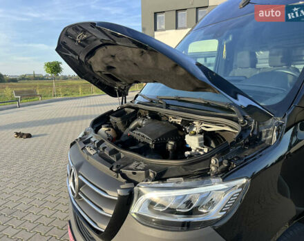 Черный Мерседес Sprinter, объемом двигателя 0 л и пробегом 370 тыс. км за 25800 $, фото 26 на Automoto.ua