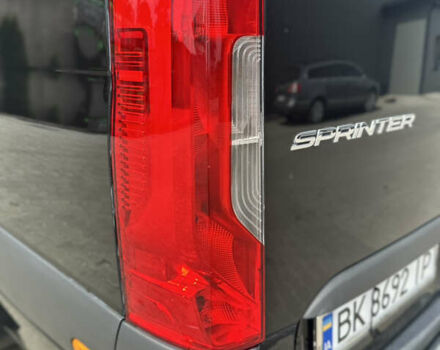 Черный Мерседес Sprinter, объемом двигателя 3 л и пробегом 202 тыс. км за 44600 $, фото 8 на Automoto.ua