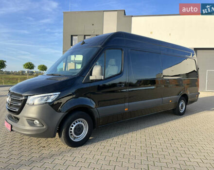 Черный Мерседес Sprinter, объемом двигателя 0 л и пробегом 370 тыс. км за 25800 $, фото 11 на Automoto.ua