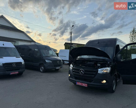 Черный Мерседес Sprinter, объемом двигателя 2.99 л и пробегом 271 тыс. км за 38700 $, фото 60 на Automoto.ua