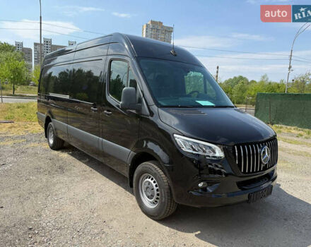 Черный Мерседес Sprinter, объемом двигателя 3 л и пробегом 100 тыс. км за 48999 $, фото 7 на Automoto.ua