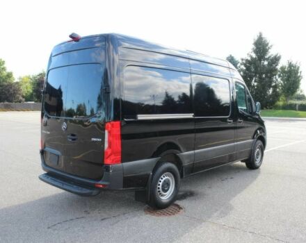 Черный Мерседес Sprinter, объемом двигателя 3 л и пробегом 34 тыс. км за 15000 $, фото 5 на Automoto.ua