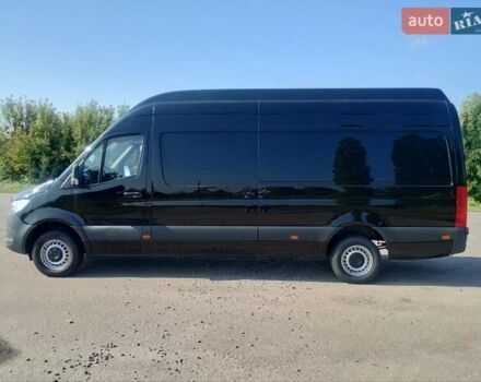 Черный Мерседес Sprinter, объемом двигателя 2.2 л и пробегом 216 тыс. км за 22900 $, фото 2 на Automoto.ua