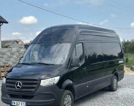 Черный Мерседес Sprinter, объемом двигателя 0 л и пробегом 247 тыс. км за 24200 $, фото 1 на Automoto.ua