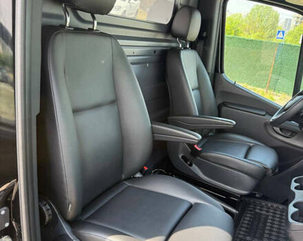 Черный Мерседес Sprinter, объемом двигателя 3 л и пробегом 100 тыс. км за 48999 $, фото 17 на Automoto.ua