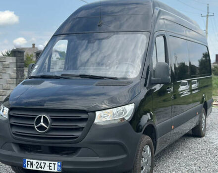 Черный Мерседес Sprinter, объемом двигателя 0 л и пробегом 247 тыс. км за 24200 $, фото 4 на Automoto.ua