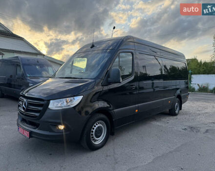 Черный Мерседес Sprinter, объемом двигателя 2.99 л и пробегом 271 тыс. км за 38700 $, фото 1 на Automoto.ua