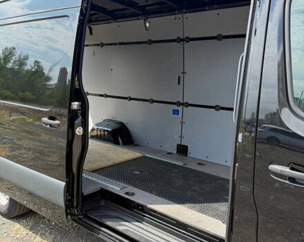 Черный Мерседес Sprinter, объемом двигателя 3 л и пробегом 100 тыс. км за 48999 $, фото 18 на Automoto.ua