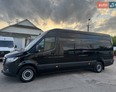 Черный Мерседес Sprinter, объемом двигателя 2.99 л и пробегом 271 тыс. км за 38700 $, фото 2 на Automoto.ua