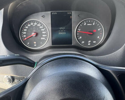 Чорний Мерседес Sprinter, об'ємом двигуна 2.14 л та пробігом 204 тис. км за 36136 $, фото 4 на Automoto.ua