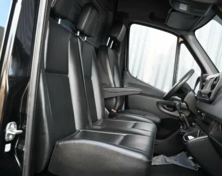 Черный Мерседес Sprinter, объемом двигателя 3 л и пробегом 33 тыс. км за 11000 $, фото 9 на Automoto.ua