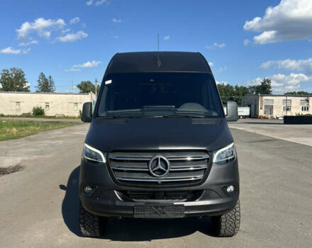 Черный Мерседес Sprinter, объемом двигателя 3 л и пробегом 150 тыс. км за 55000 $, фото 1 на Automoto.ua