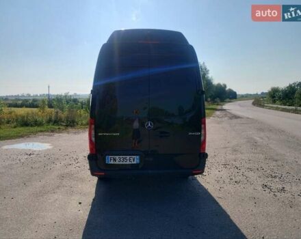 Черный Мерседес Sprinter, объемом двигателя 2.2 л и пробегом 216 тыс. км за 22900 $, фото 5 на Automoto.ua