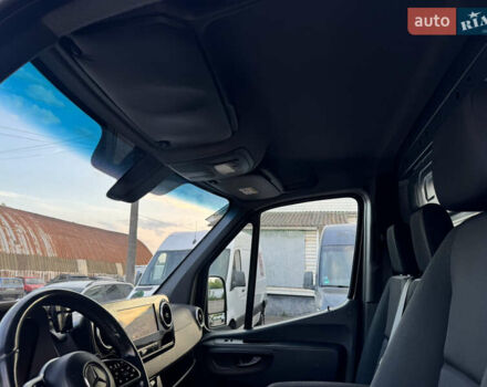 Черный Мерседес Sprinter, объемом двигателя 2.99 л и пробегом 271 тыс. км за 38700 $, фото 26 на Automoto.ua