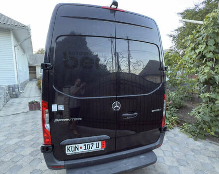 Чорний Мерседес Sprinter, об'ємом двигуна 0 л та пробігом 170 тис. км за 30124 $, фото 8 на Automoto.ua