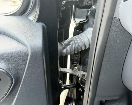 Черный Мерседес Sprinter, объемом двигателя 2.2 л и пробегом 349 тыс. км за 28900 $, фото 23 на Automoto.ua