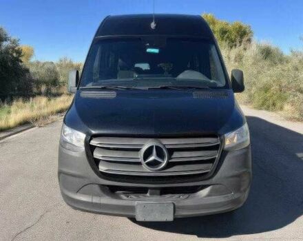 Черный Мерседес Sprinter, объемом двигателя 3 л и пробегом 34 тыс. км за 13500 $, фото 1 на Automoto.ua