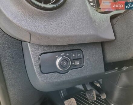 Черный Мерседес Sprinter, объемом двигателя 2.99 л и пробегом 596 тыс. км за 32250 $, фото 15 на Automoto.ua