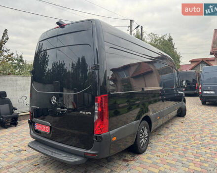 Черный Мерседес Sprinter, объемом двигателя 0 л и пробегом 257 тыс. км за 30550 $, фото 19 на Automoto.ua