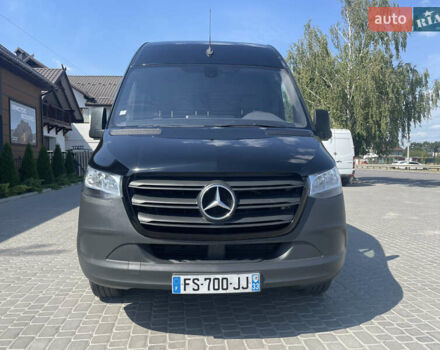 Черный Мерседес Sprinter, объемом двигателя 2.2 л и пробегом 207 тыс. км за 22000 $, фото 2 на Automoto.ua